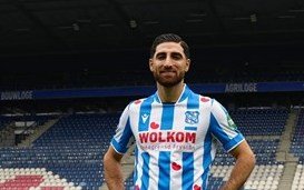 Alireza Jahanbakhsh blijft de overtreding van Bas Kuipers rood vinden